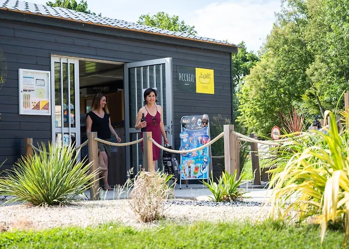 Kamp alanı Confort 14 Saint-Gervais (Vendee)